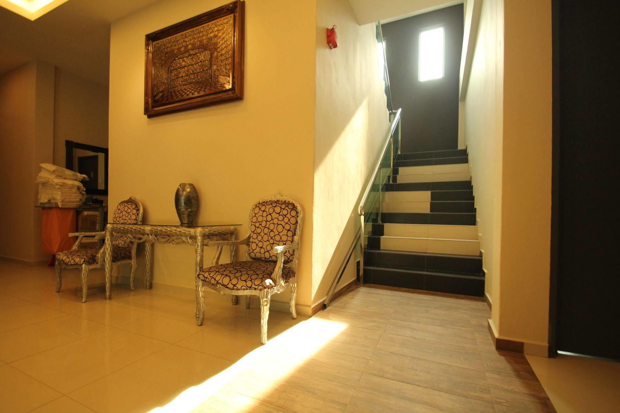 Eastville Residence Kuantan Kültér fotó